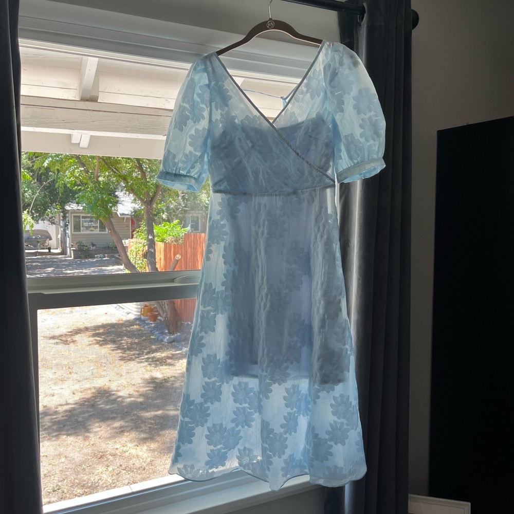 Petite Studio NYC Pastel blue floral Midi Dress